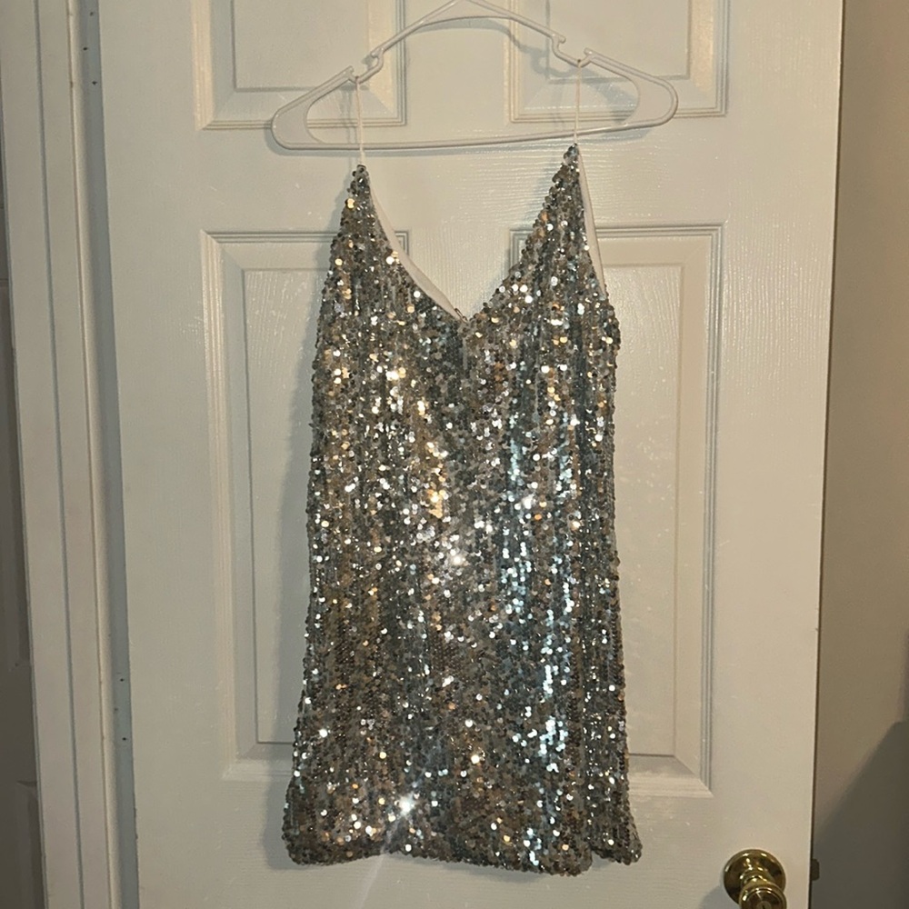NEW Silver Sequin Party Dress Spaghetti Strap V Neck Formal Short Mini